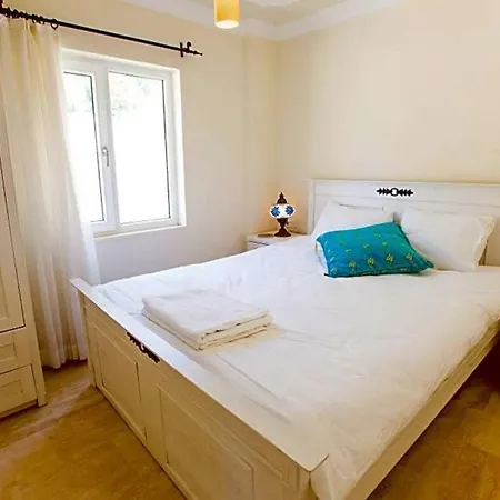 Sleeps 12 Pool Air Con Wifi Villa *