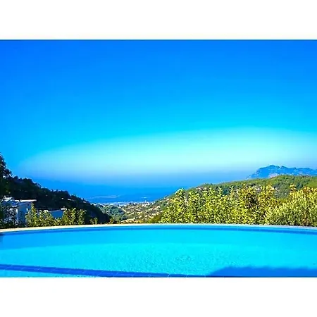 Sleeps 12 Pool Air Con Wifi Kalkan